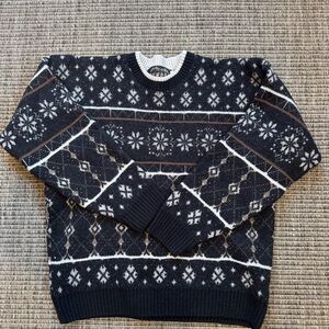 Vintage Tundra Black and White Patterned Sweater